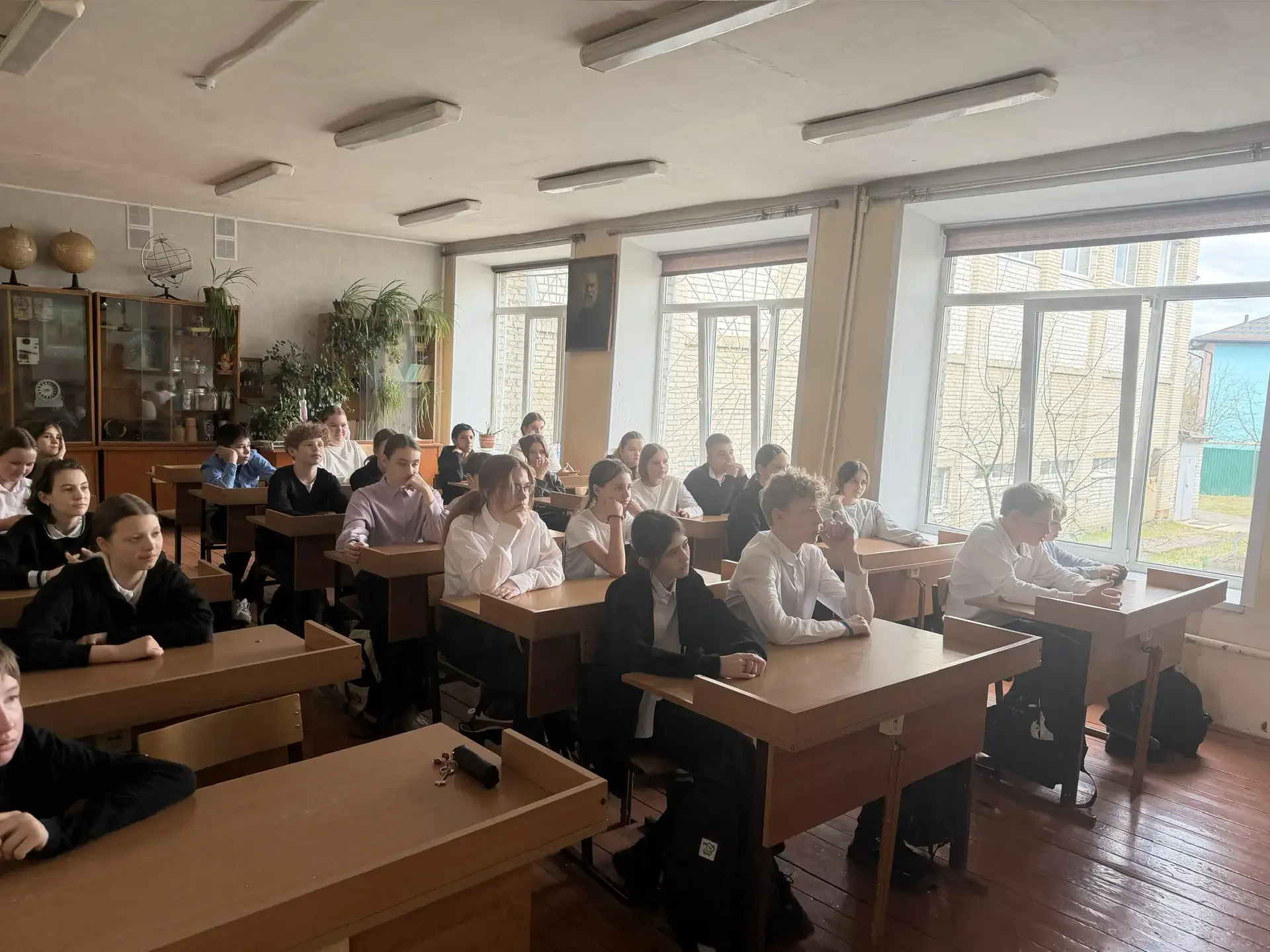 🌸 В нашей школе прошла Весенняя неделя психологии 🌸  Эти дни стали временем важных разговоров, подде