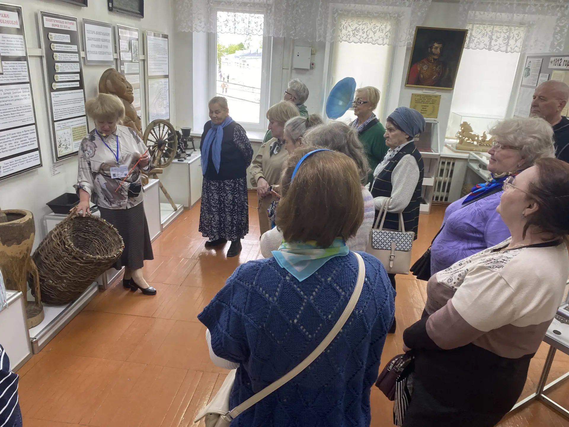 Участники программы «Активное долголетие» из города Дзержинского Московской области пос...