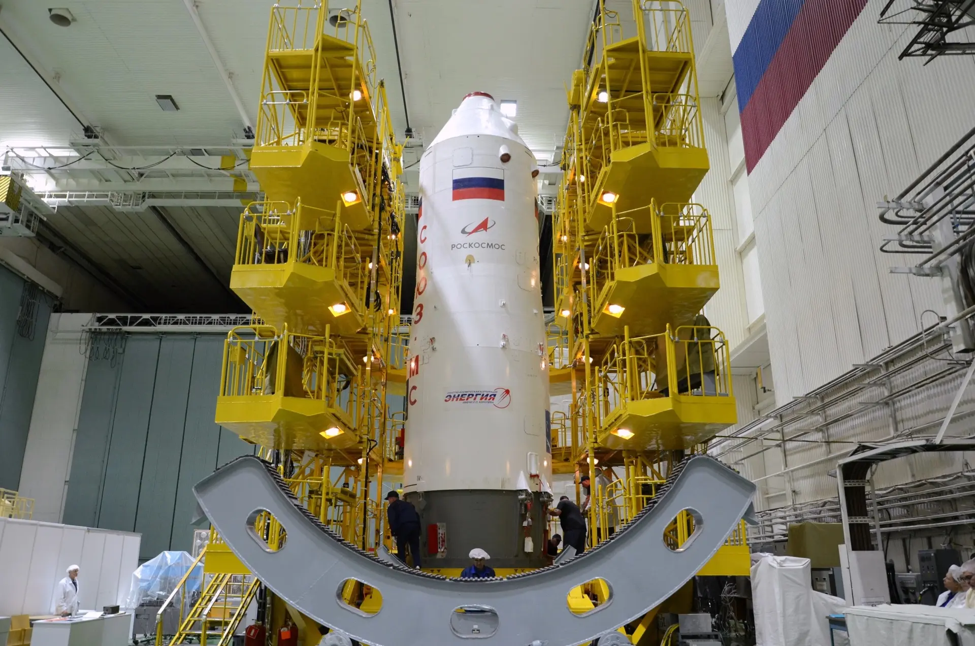 🚀 Подготовка «Союз МС-29»: авторский осмотр и накатка обтекателя