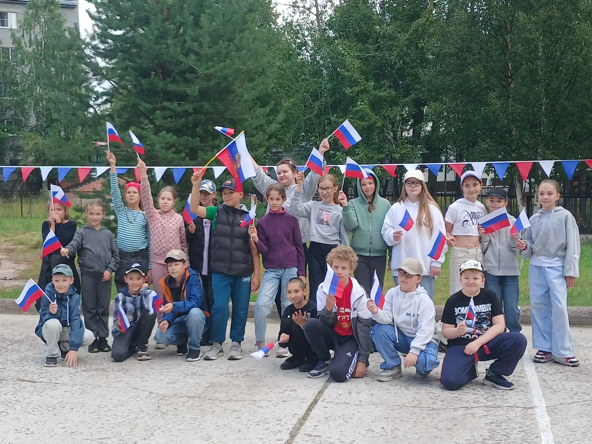🇷🇺Гордость за страну: как мы отметили День Государственного флага!🇷🇺