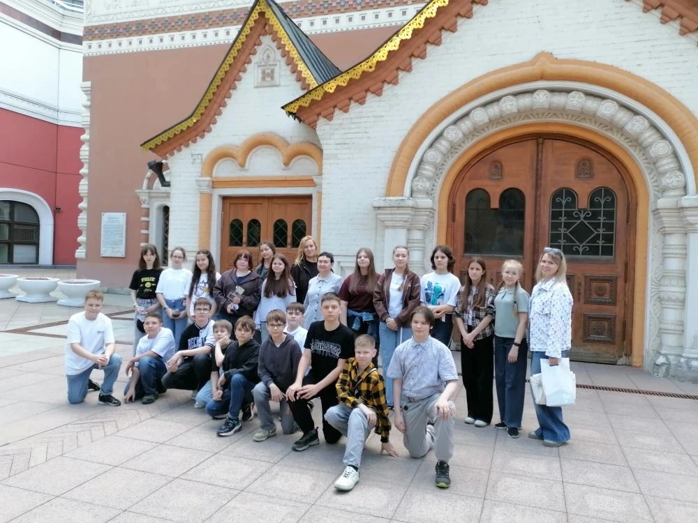 🖼️Школьники в Третьяковке: искусство, солнце и море впечатлений!🎨🖌️☀️