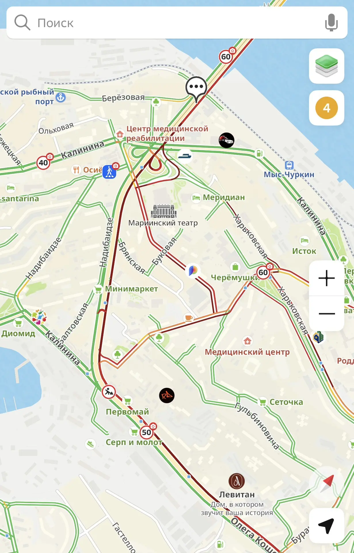 Из-за ремонта дорожного полотна на Золотом мосту, движение на Чуркине вновь парализовано.