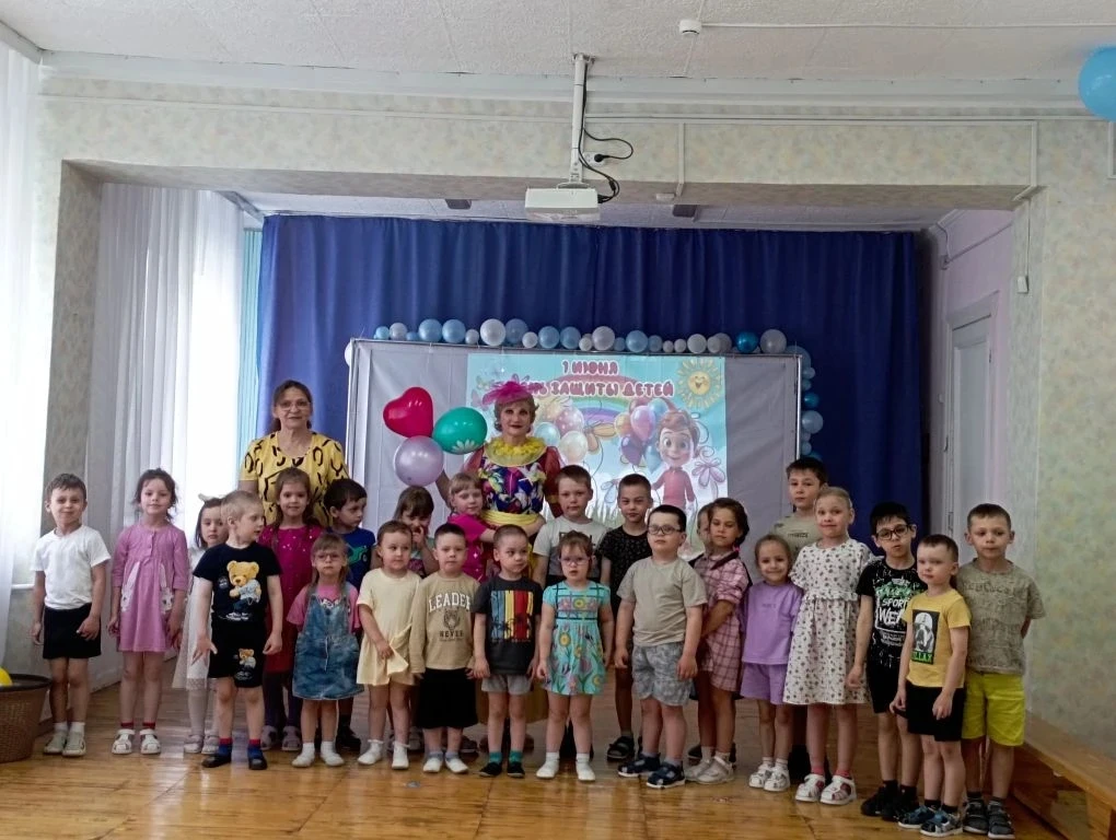 В нашем детском саду прошел праздник посвященный "Дню защиты детей"!