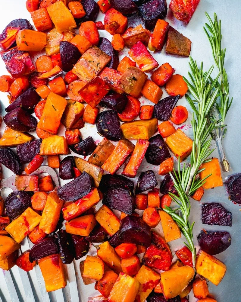 🥕 Запечённые корнеплоды с розмарином