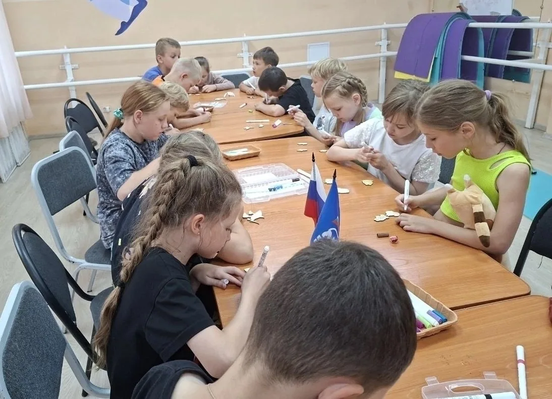 Социальные гостиные: место для добрых дел и поддержки 
 
В Тюмени продолжают работать социальные гос