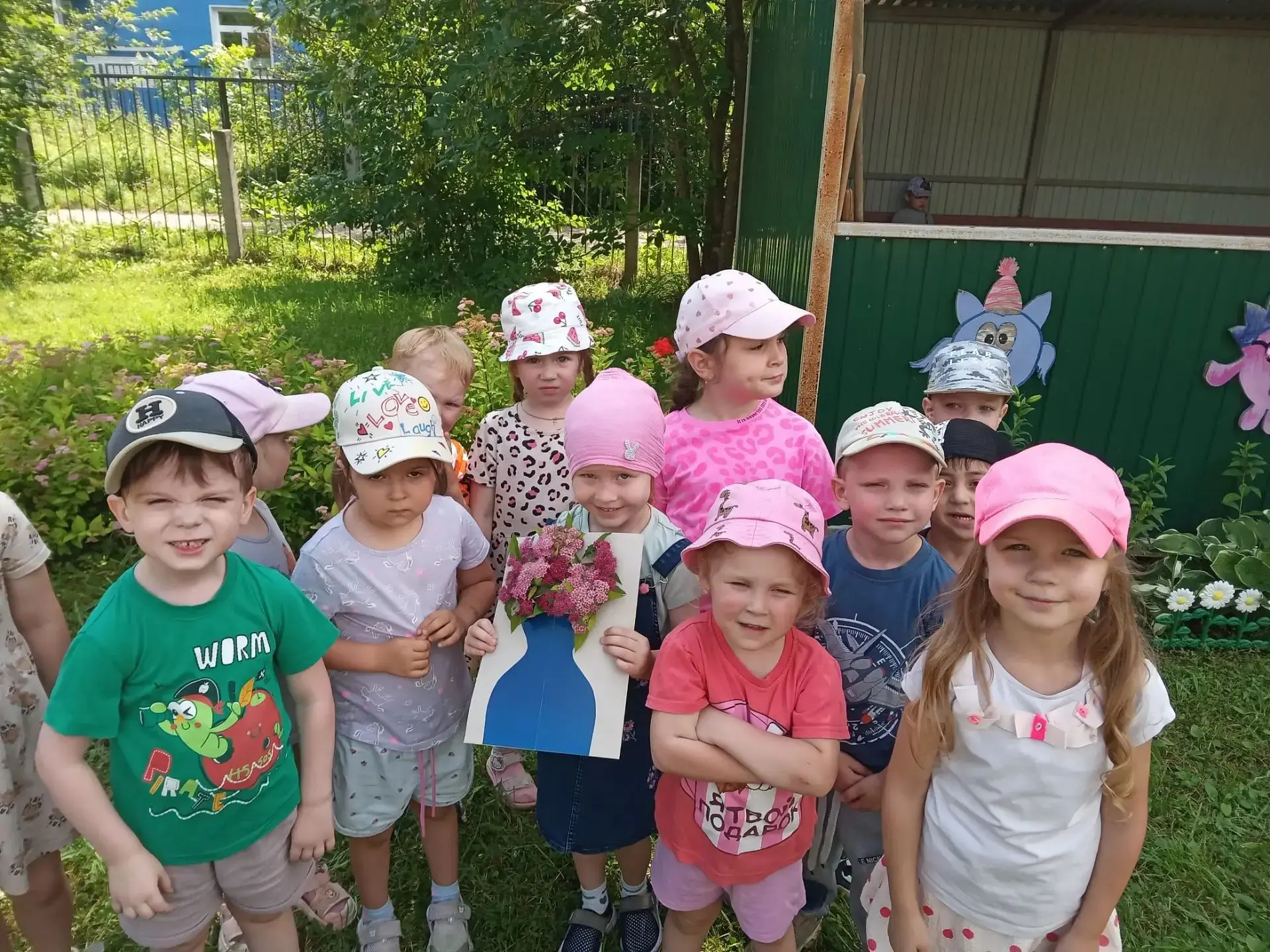 🌸 Цветочная неделя 🌸
     В нашем ДОУ прошла замечательная Цветочная неделя, которая подарила детя