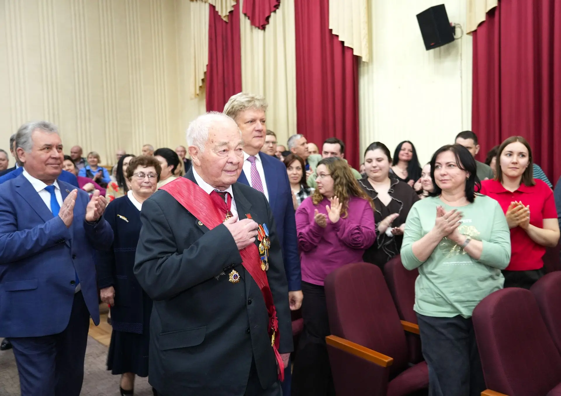 13 апреля свой 95-й день рождения отметил наш выдающийся земляк — академик Российской академии наук,