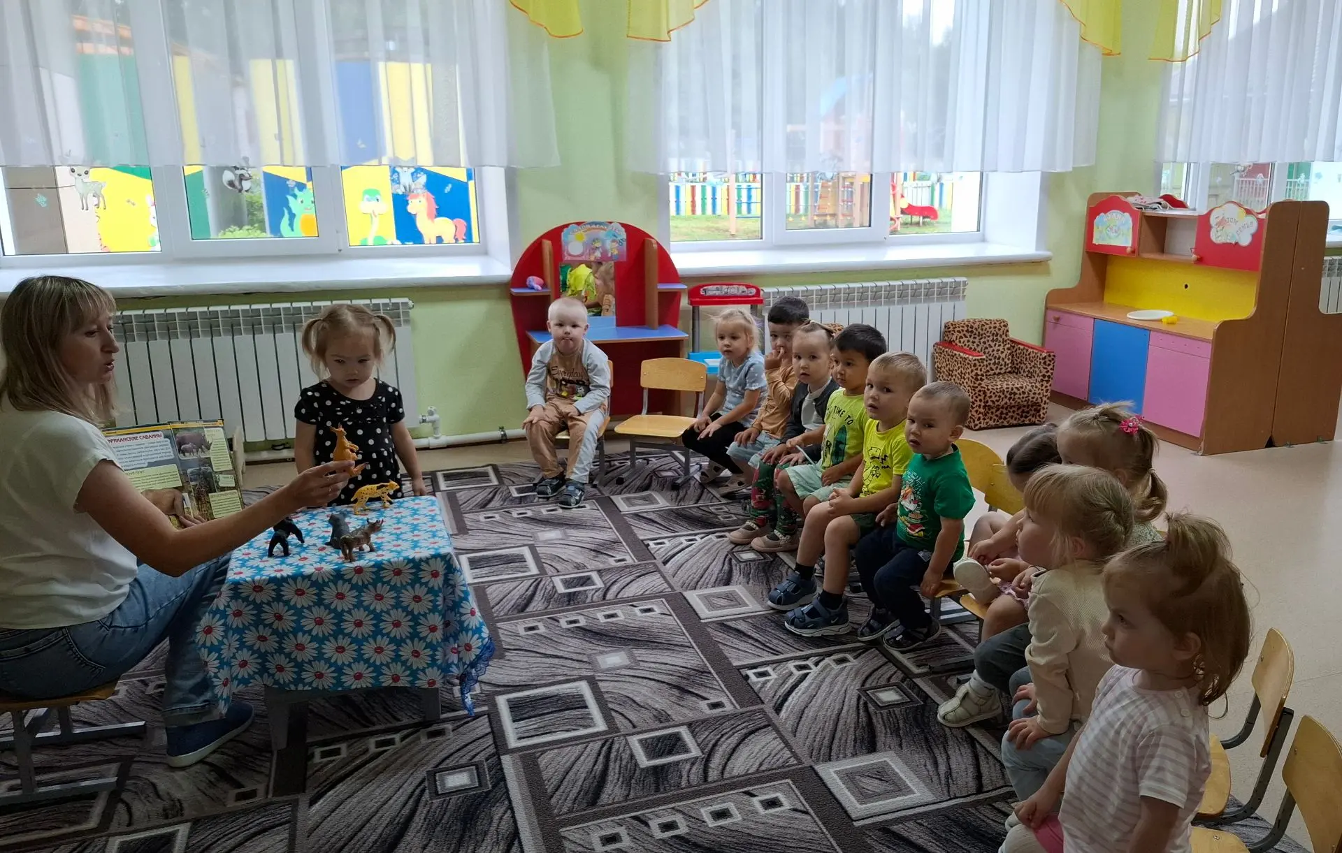 С детьми раннего возраста отправились в увлекательное путешествие по просторам африканс...
