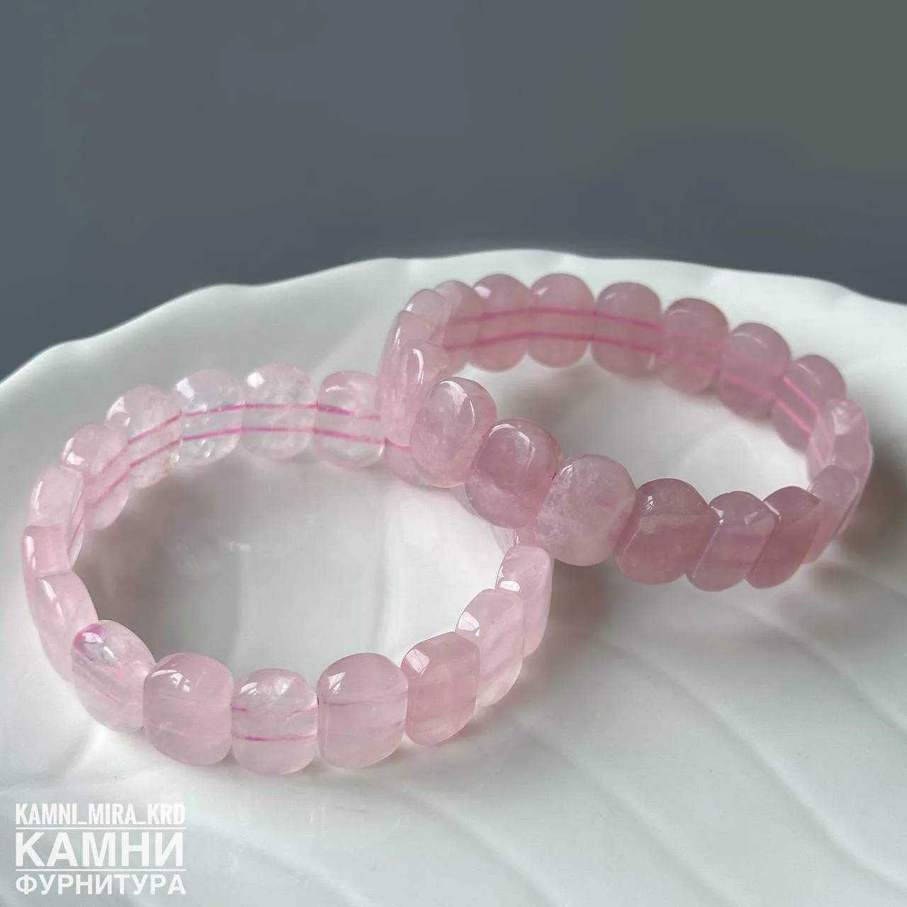 https://kamnimira-krd.ru/magazin/product/braslet17 - Браслет розовый кварц овалы 14-14,3х10,3-10,6 м