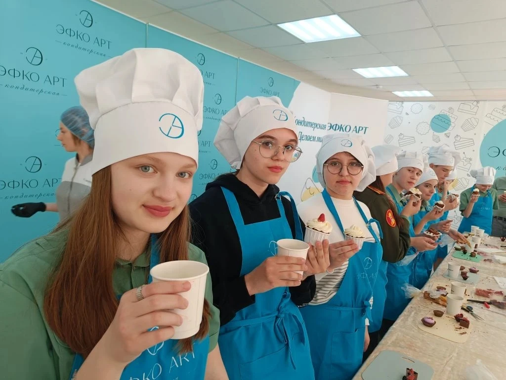 Экскурсия в кондитерскую «ЭФКО-Арт»: сладкая мастерская для школьников 🍫🍫🍫🍫🍫🍫🍫🍫🍫🍫🍫🍫  Каждый ребёнок 