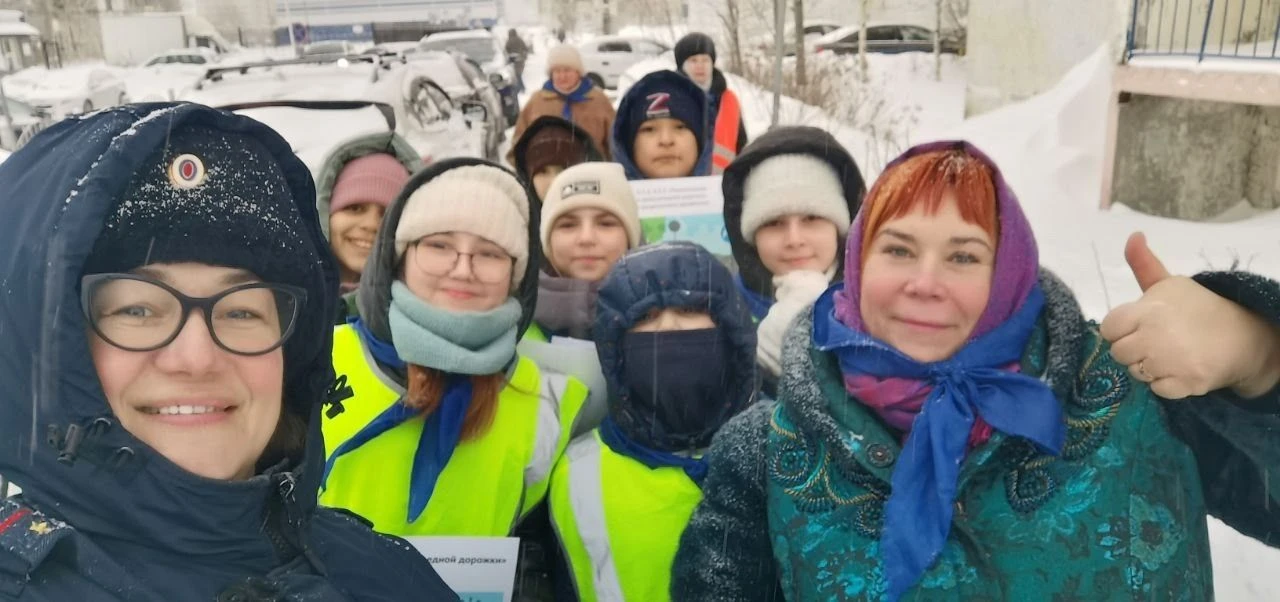 С 19 по 30 января 2026 года прошла акция "Про ПДД" Ребята отряда ЮИД "Светофорик" МБОУ СОШ 5 совмест
