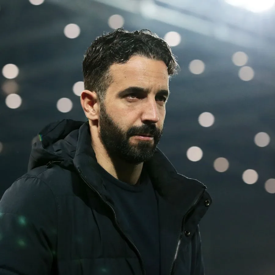 «Милан» объявил о назначении Рубена Аморима главным тренером. 

@xsport24