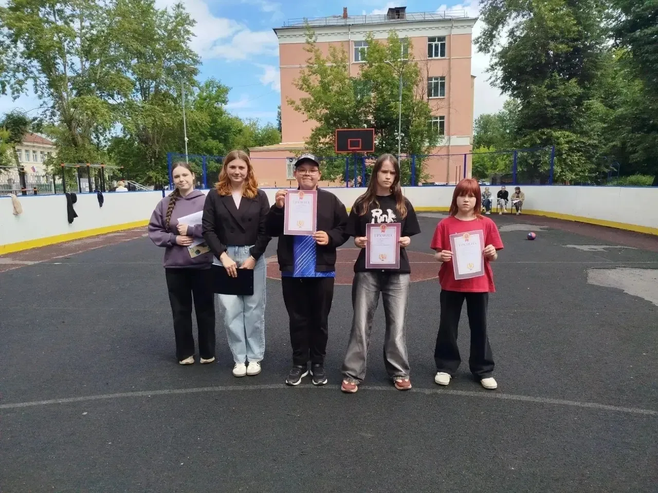 🌞 27 июня завершилась смена школьного летнего лагеря «Солнышко»! 🌈

В последний день ребят ждал на