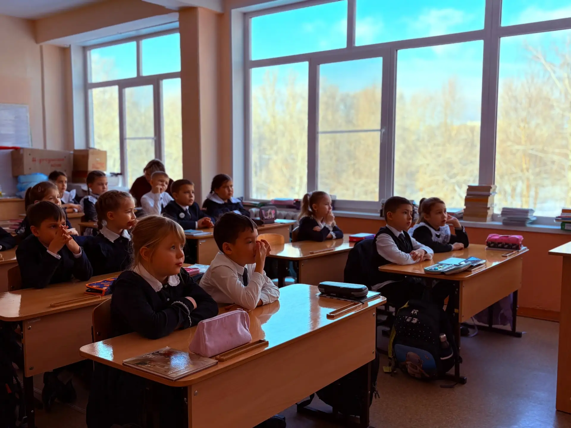 ❤️Обучающиеся 1в класса совместно со старшей вожатой Тихоновой С. А. приняли участие во Всероссийско