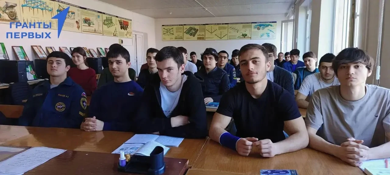 Сегодня в рамках Республиканского патриотического фестиваля для детей и молодежи «Единство сквозь ве