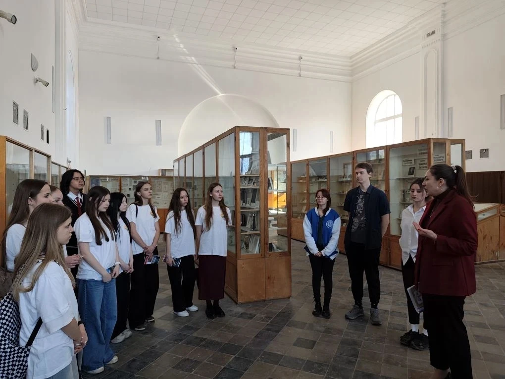 🎓 ОТ ЭМОЦИЙ К ИННОВАЦИЯМ: НАШИ СТАРШЕКЛАССНИКИ - В ГГТУ! Сегодня учащиеся 10-11 классов лицея стали 