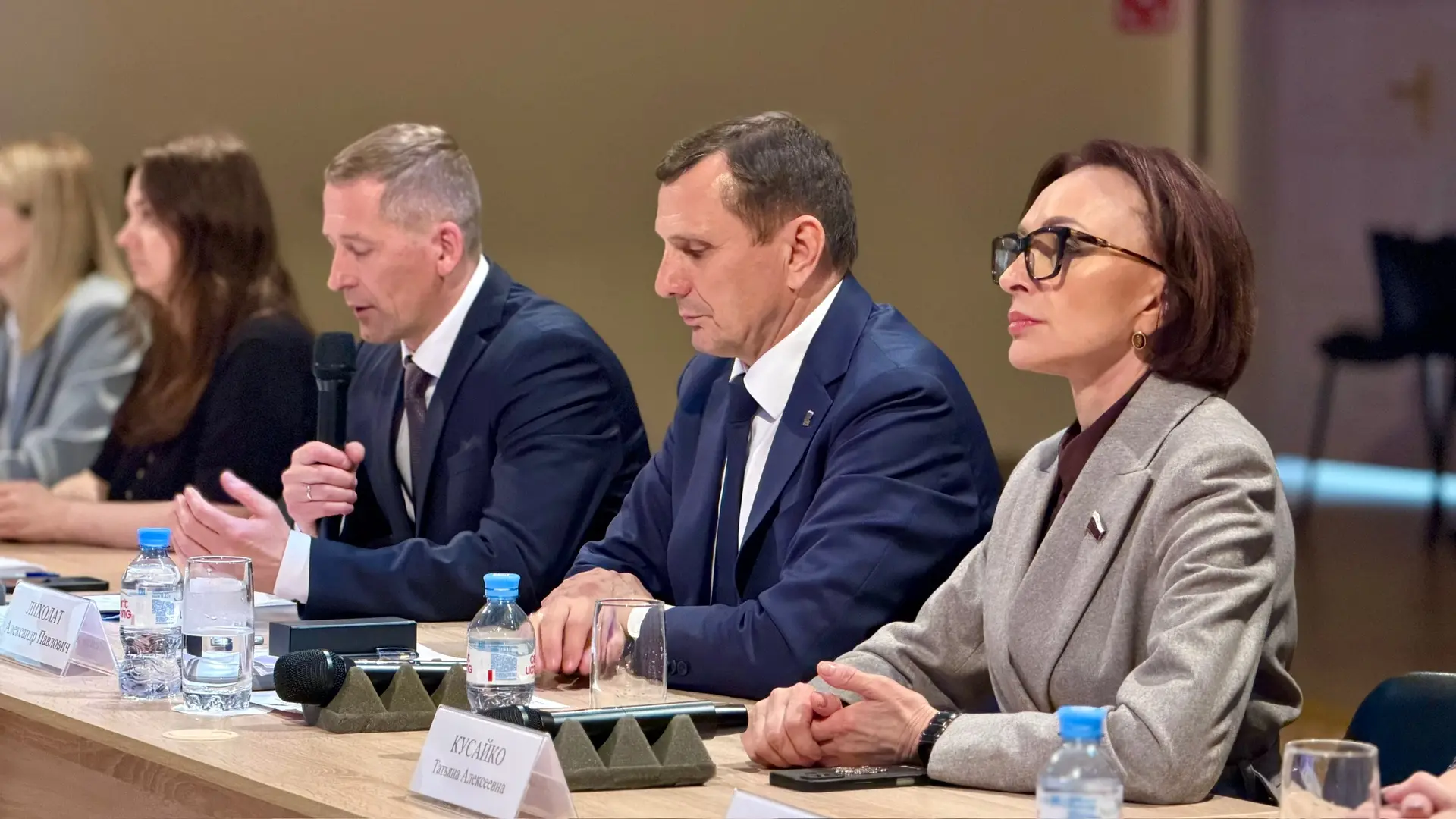 Еще один пункт моей работы в муниципалитетах на этой неделе – отчеты глав о реализации ...