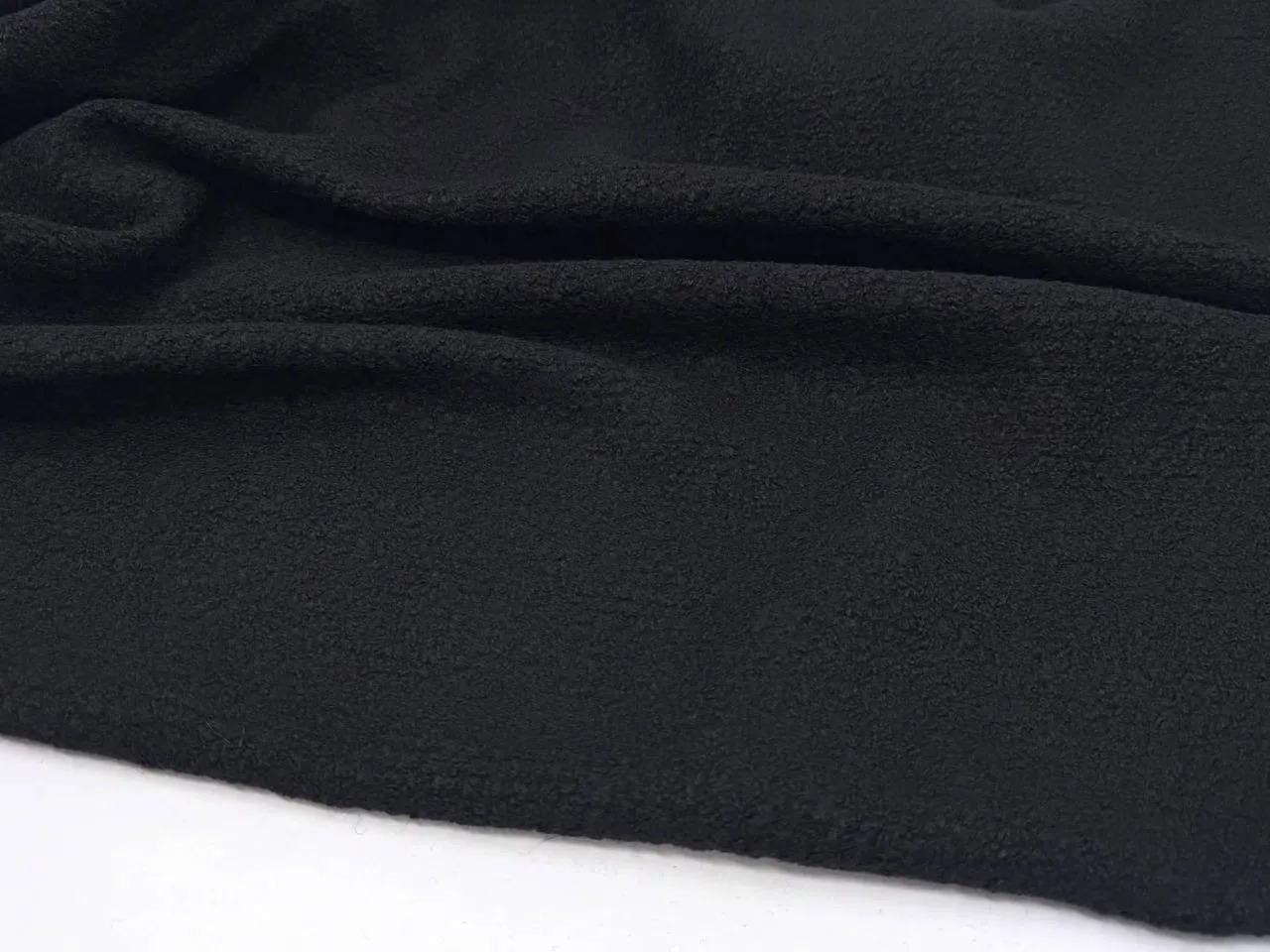 💭 Скидка 25% на шикарный пальтовый лоден от Max Mara Weekend!