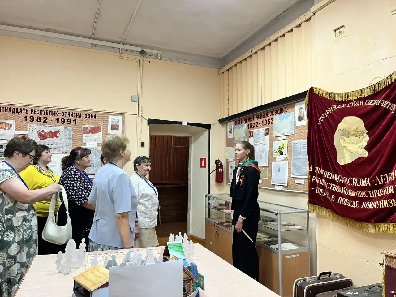 Связь поколений в стенах Данутинской школы: встреча ветеранов педагогического труда