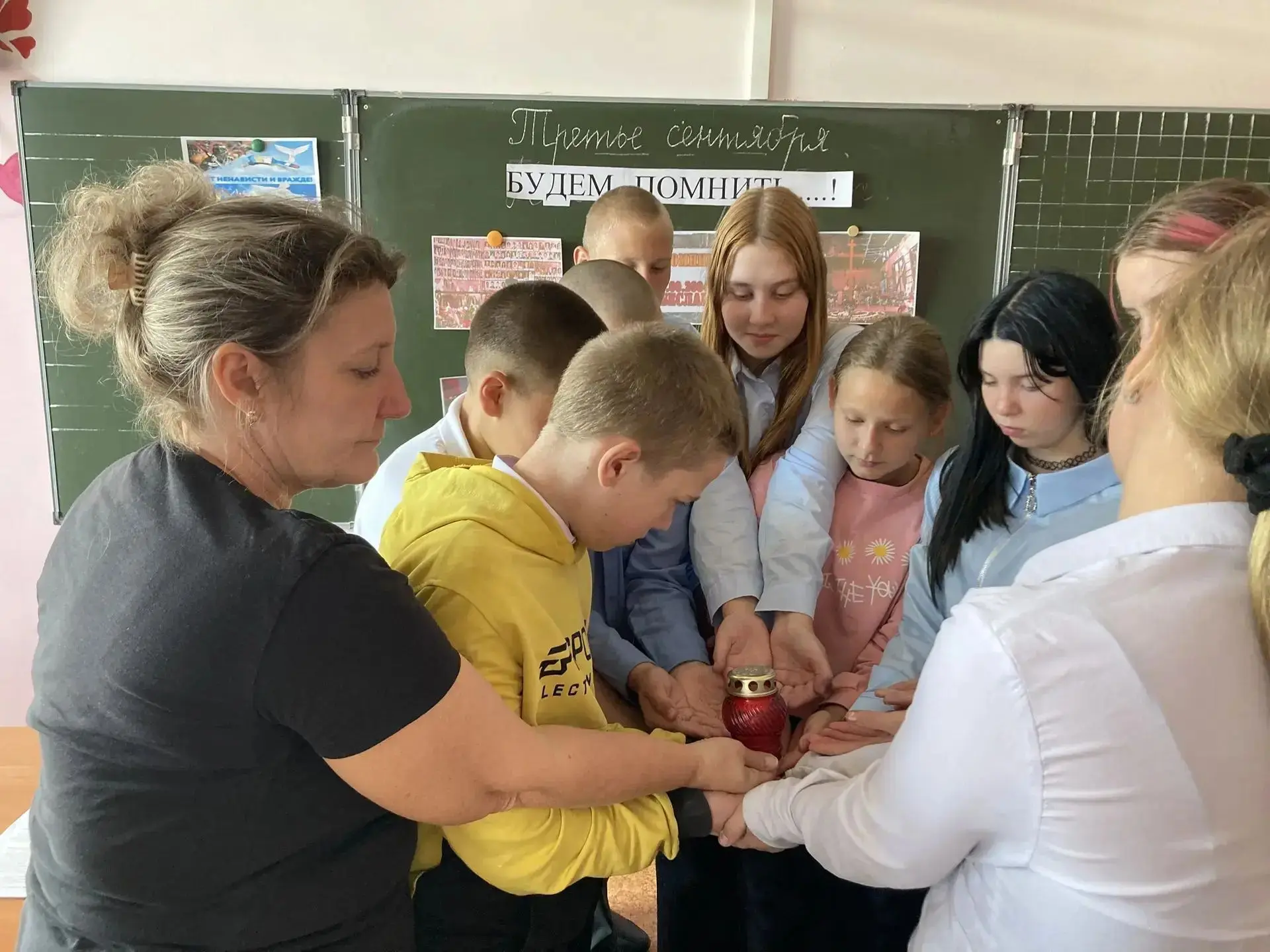 💥В рамках памятного мероприятия классные руководители Тымчак Г.Е. и Вотинова Е.В., нап...