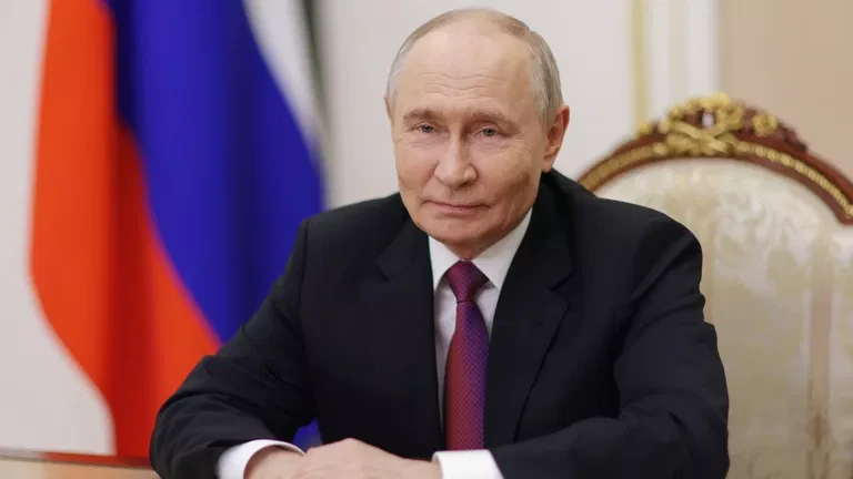 Сегодня свой день рождения отмечает Президент Российской Федерации Владимир Владимирови...