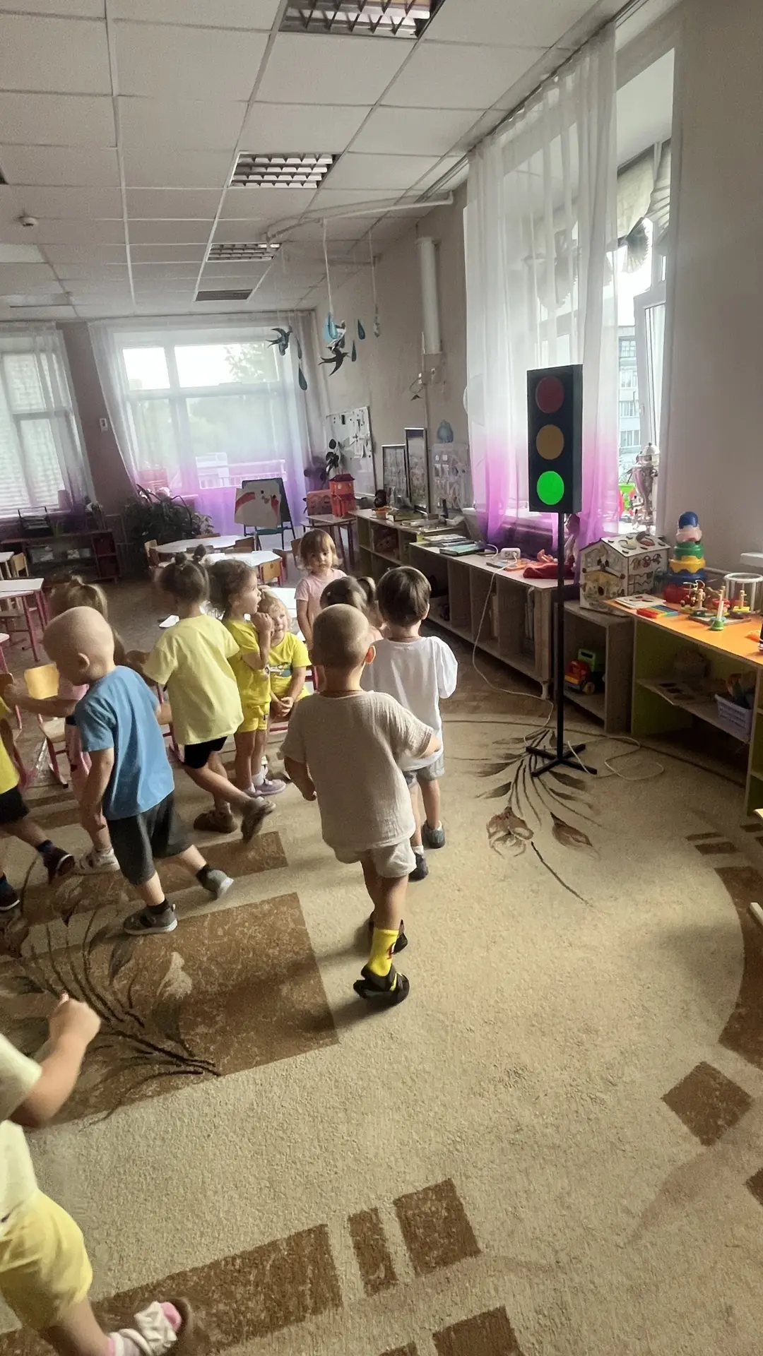 В младшей  группе «Радуга"прошло мероприятия, посвящённое дню светофора. Этот день стал...