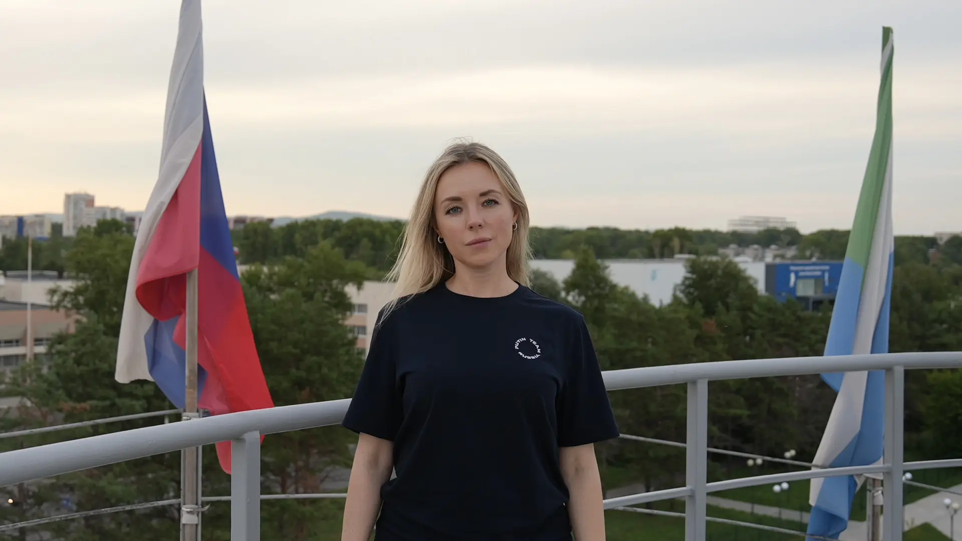 Сегодня свой день рождения отмечает министр туризма Хабаровского края Марина Михайловна...