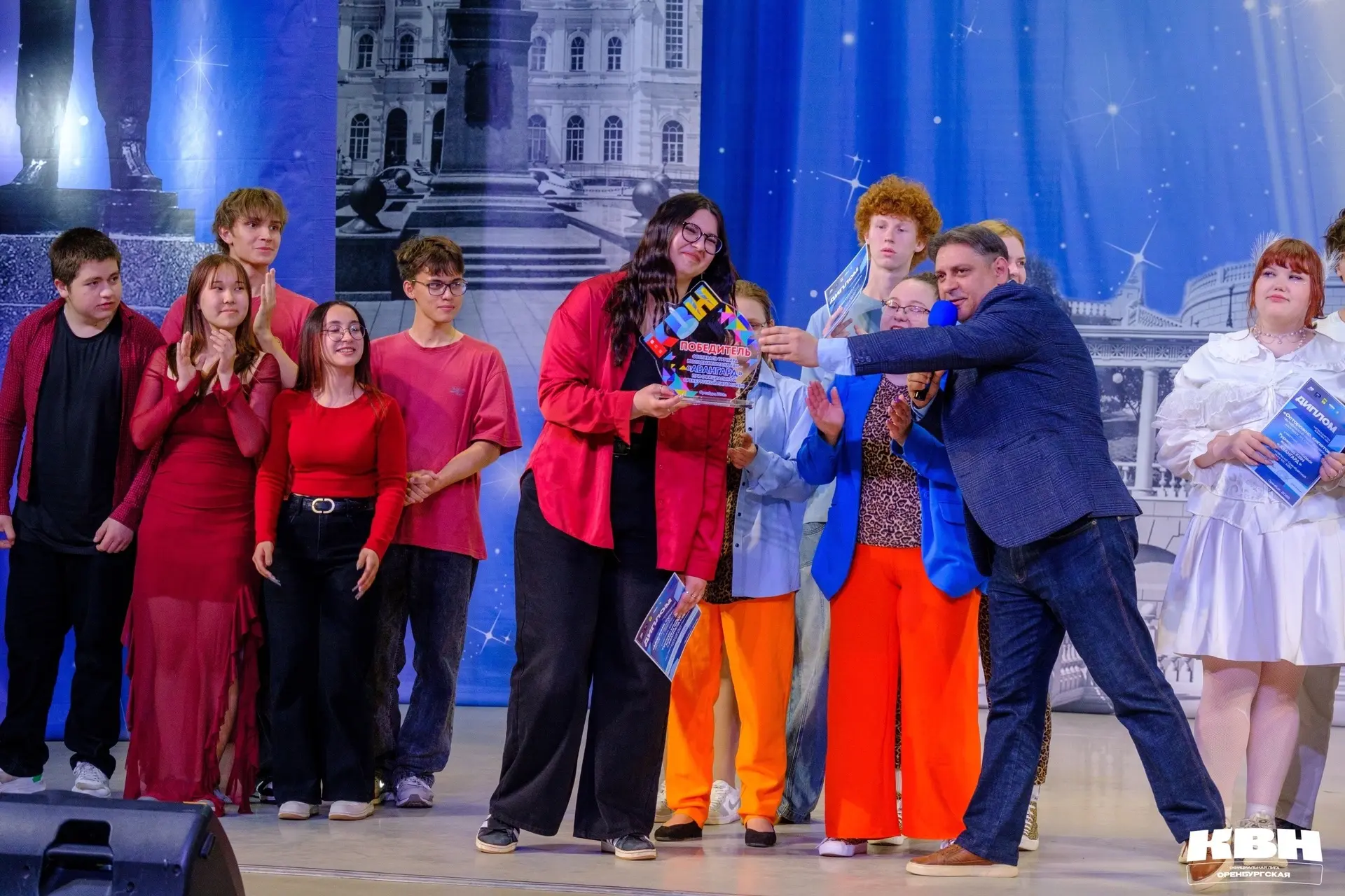 🎭 Наша «Мамина сумочка» — в 1/4 финала КВН!    16 мая во Дворце творчества детей и молодежи Оренбург