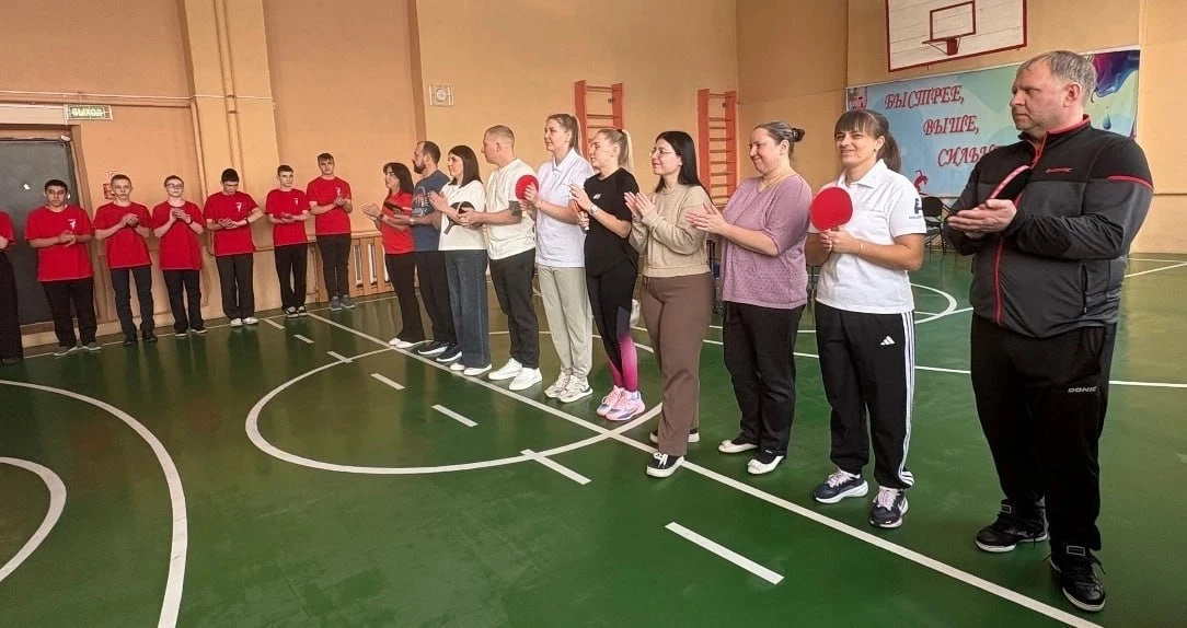 🏆 Нешуточные страсти и родительско-педагогическое единство! 🏓  В Новокузнецке прошел муниципальный э
