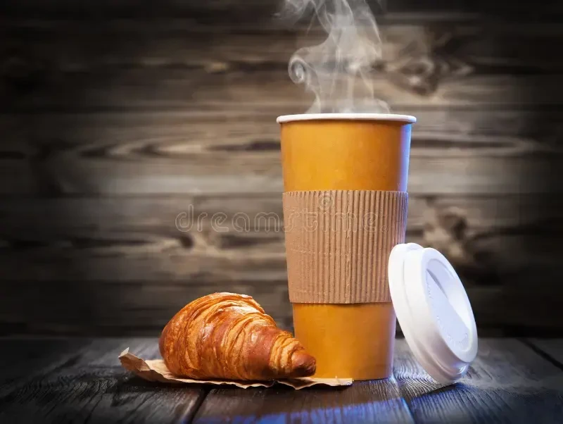 ☕ «Эффект латте»: как кофе с собой съедает 72 000 ₽ в год