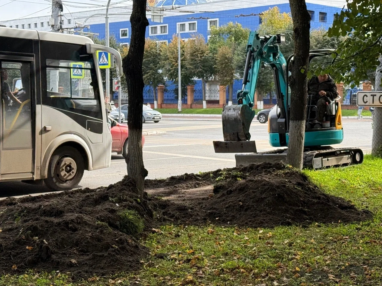 🚧 Ремонт тротуара на Первомайской — один из крупнейших объектов сезона в Йошкар-Оле
