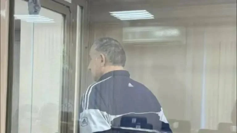 В Брянске осудят завкафедрой автодорог БГИТУ  По версии следствия, с мая 2020 по июнь 2025 года он п