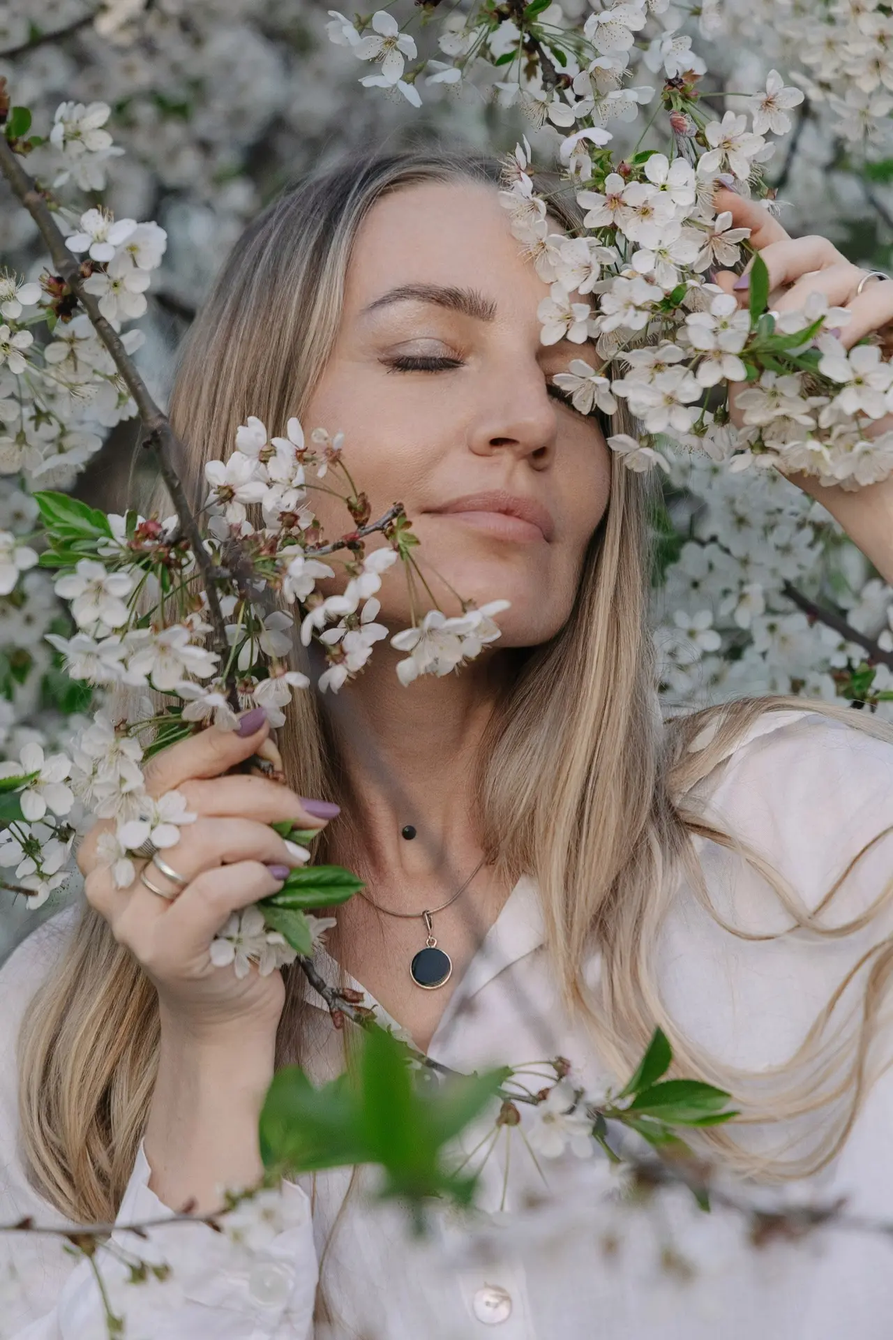 Цветение продолжается полным ходом 🌸 и ты ещё можешь успеть обзавестись такими фотогра...