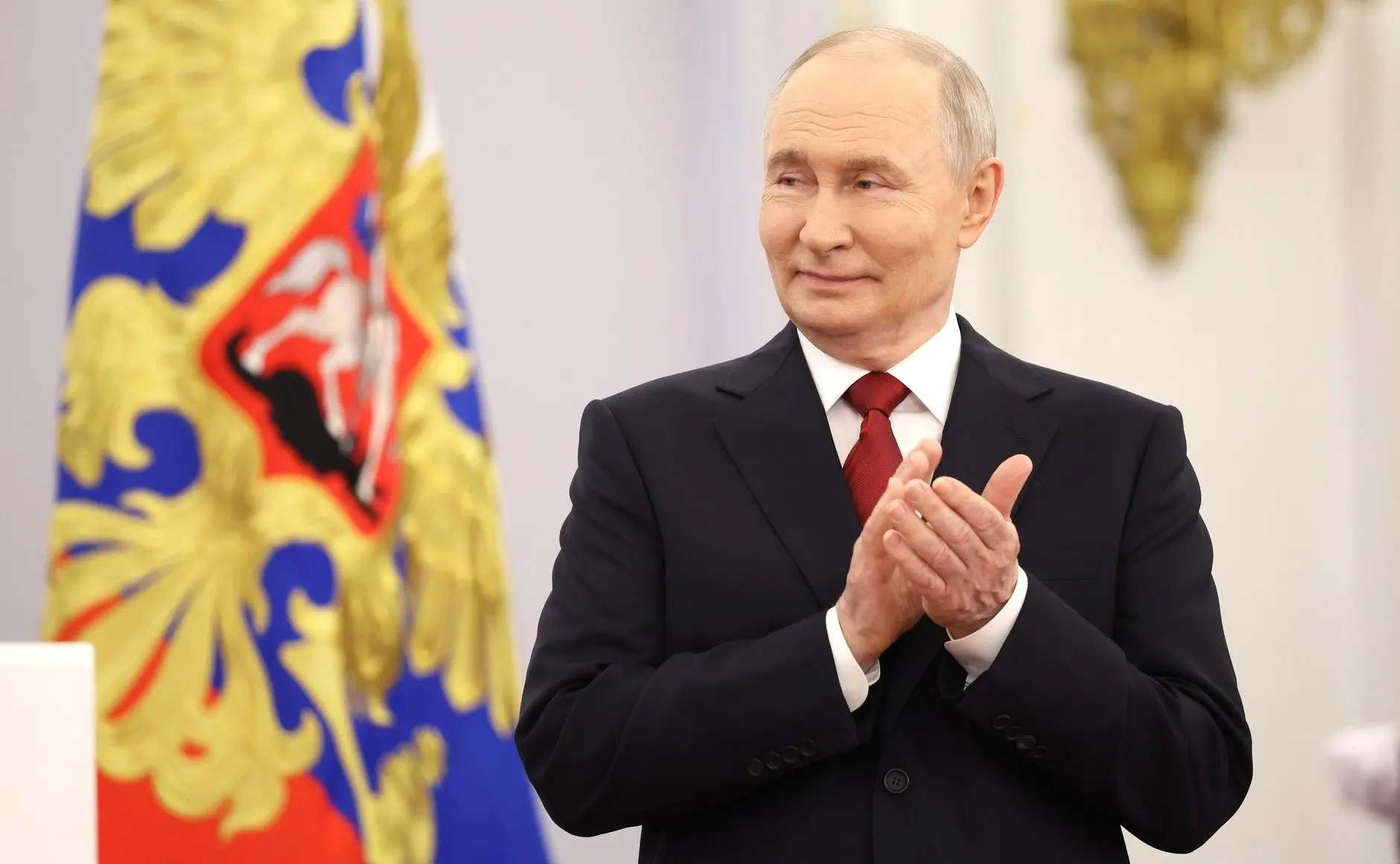 🇷🇺 7 октября, день рождения отмечает Президент Российской Федерации Владимир Владимир...