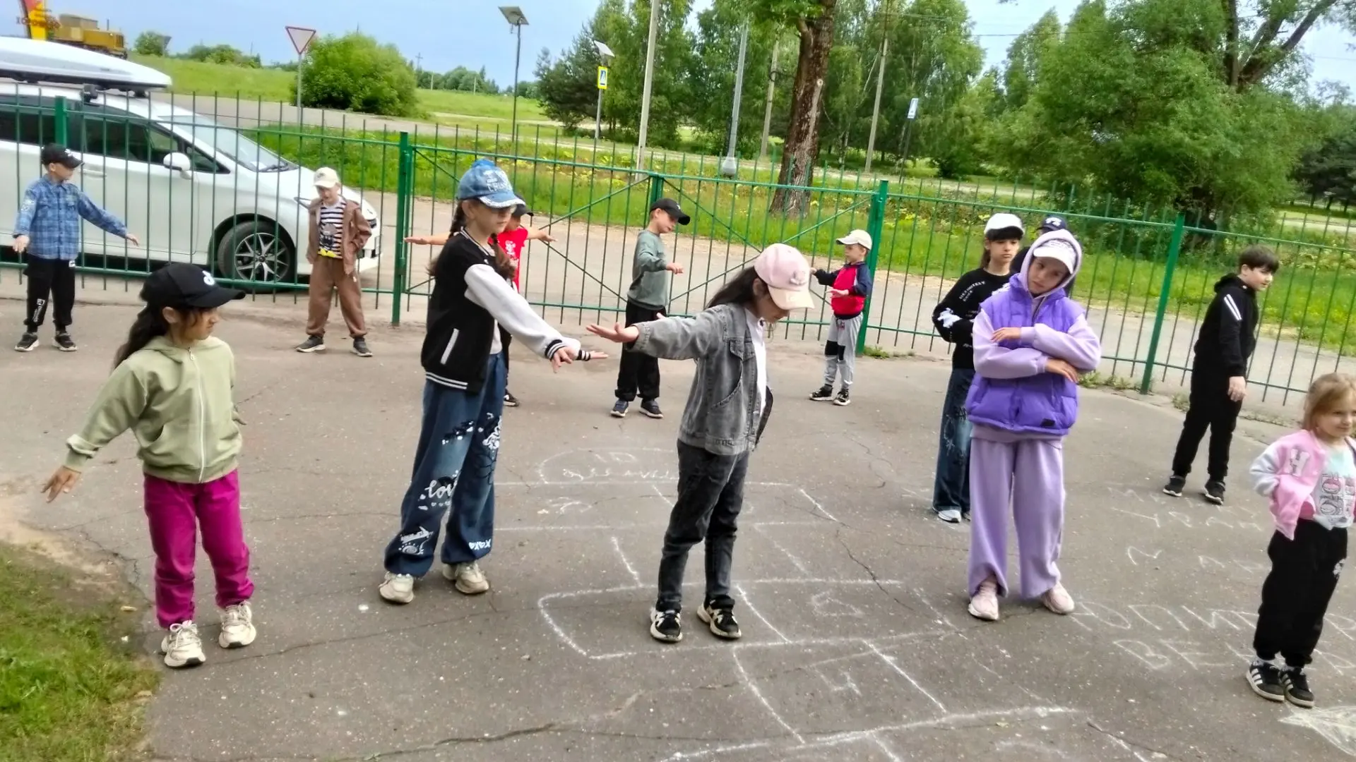 Сегодня, 16 июня, в пришкольном лагере "Солнышко" был интересный, запоминающийся день под названием 