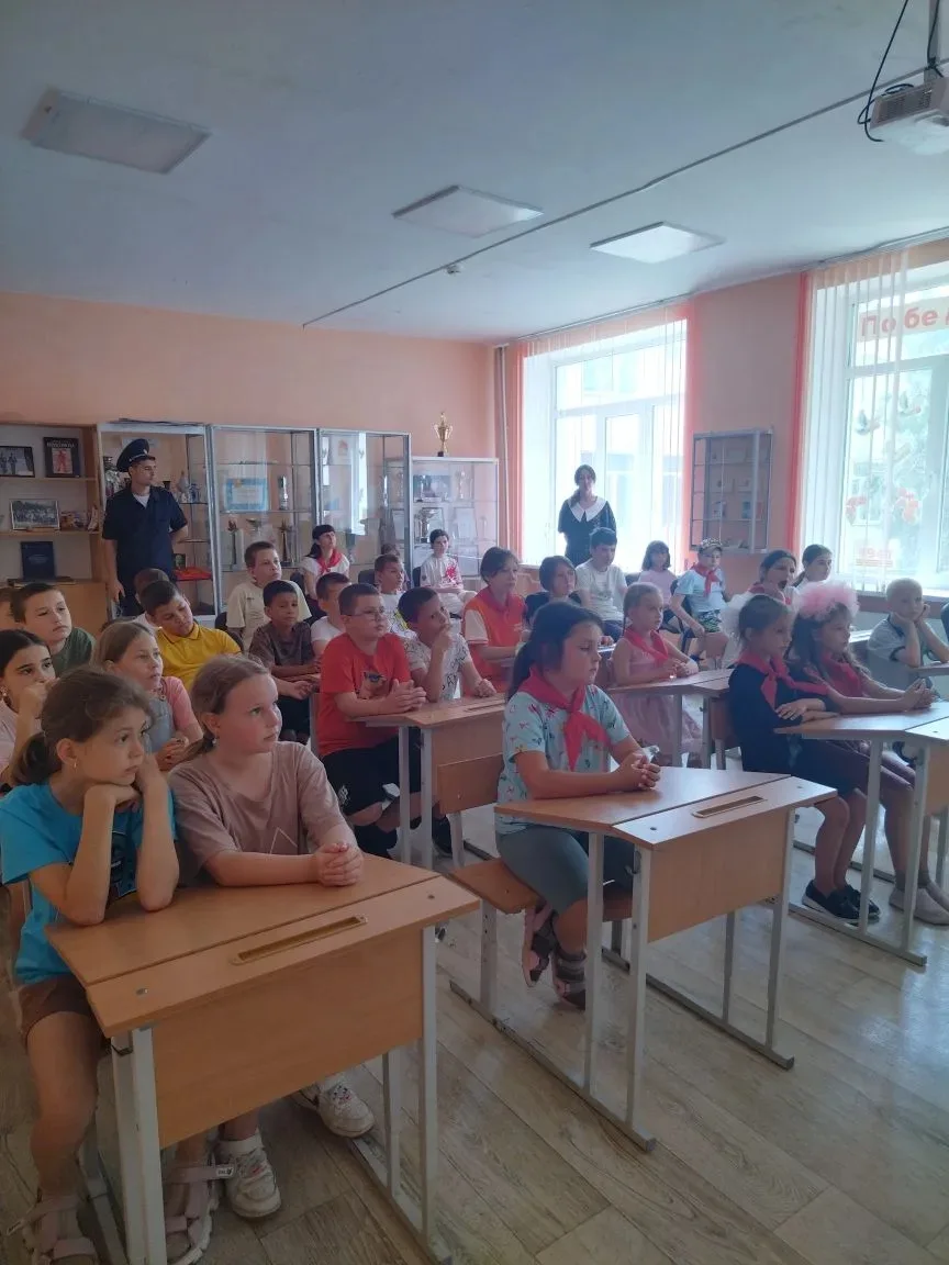 ❗9 июня 2026 года для воспитанников ЛДП "Дружба" на базе МБОУ Ильинский УВК им.Коробчука А.К. госуда