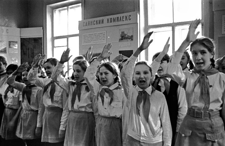 Всегда готов!

Красноярский край, Хакасская автономная область (с 1992 – Республика Хакасия), город 