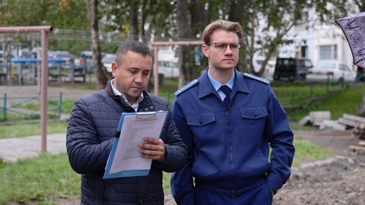 В Петропавловске проверили благоустройство дворов на Максутова и Рыбаков