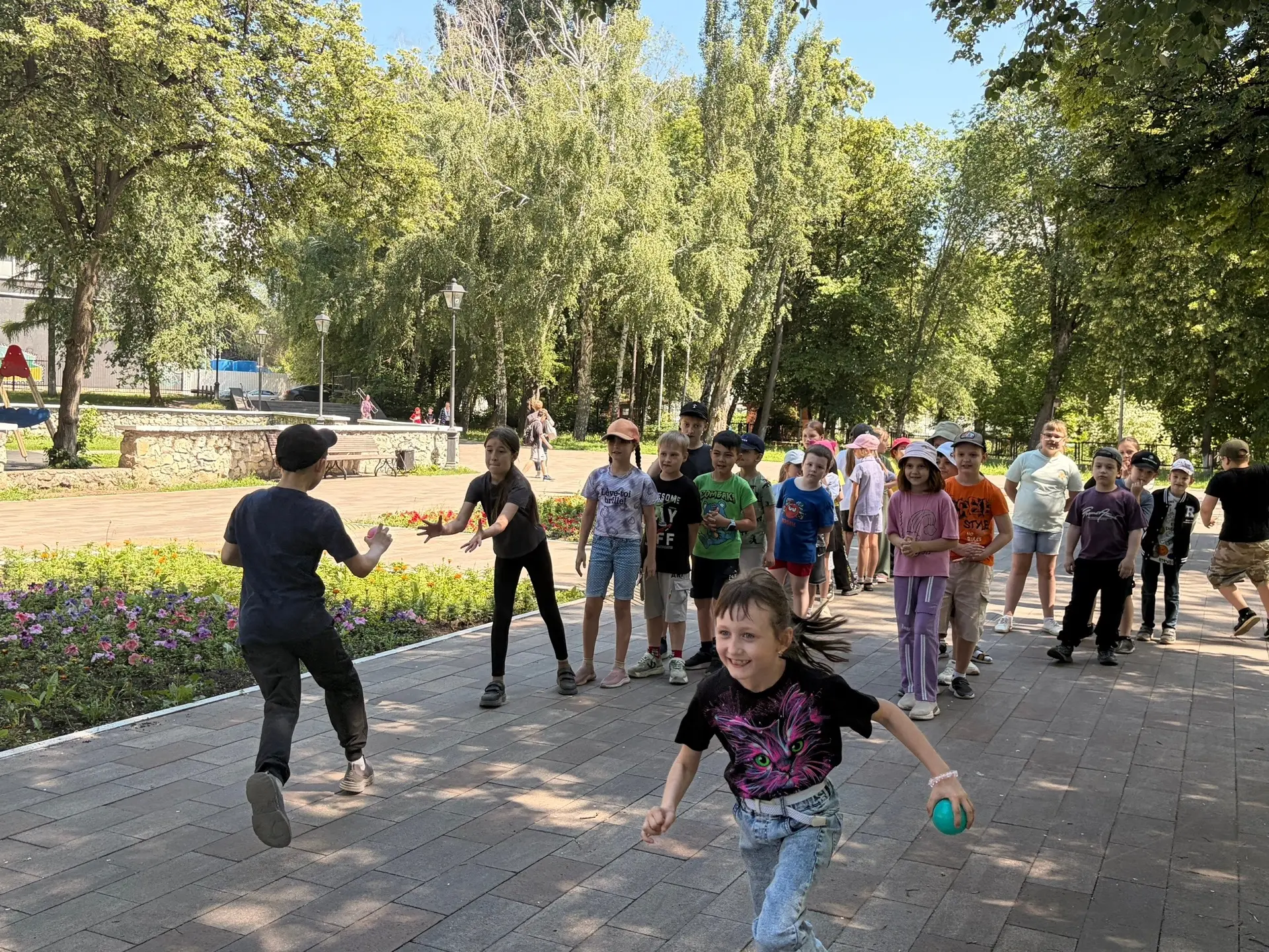 🏃 10 июня. Парк «50-летия Октября» превратился в полосу препятствий.
В свободное время вместо того 