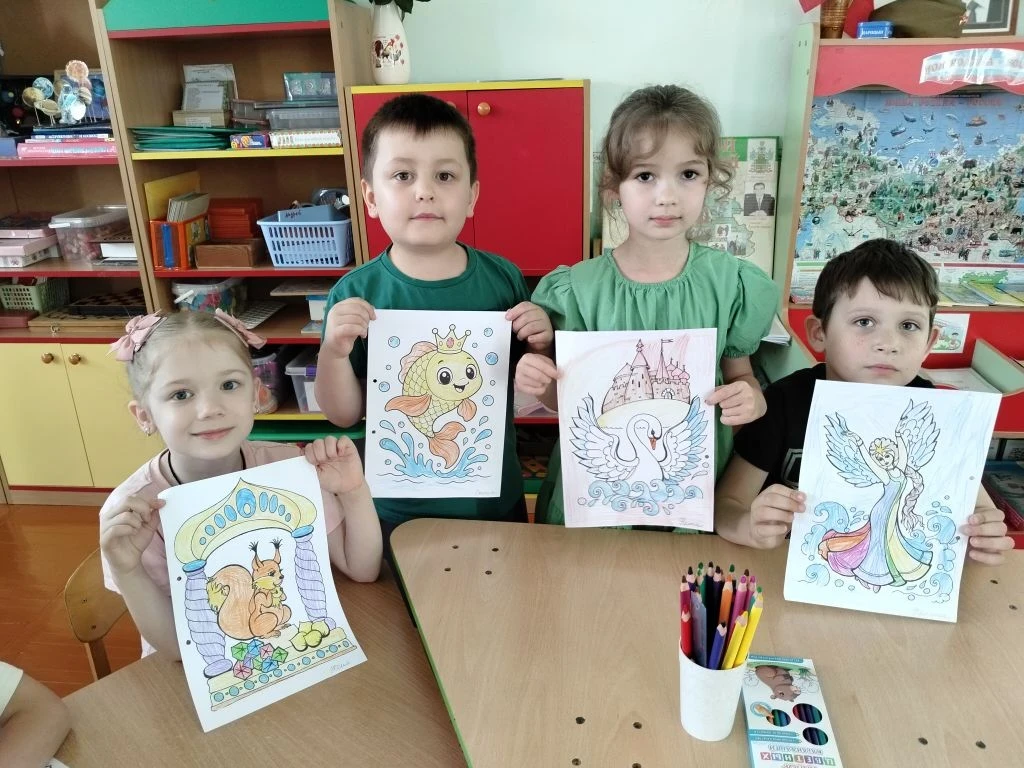 6 июня ежегодно в России отмечается Пушкинский день. В рамках этого события дети подгот...