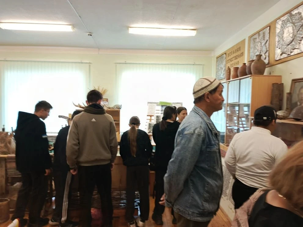 29 май Үрге Муйнаҡ мәктәбенең 5-8 класс уҡыусылары күрше Йылайыр районы Бәрҙәш ауылына ...