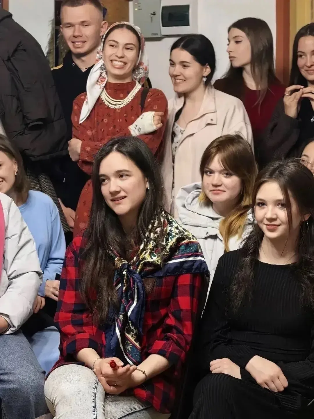 В ночь с 15 на 16 мая в кафедральном соборе Богоявления Господня состоялась молодежная Божественная 