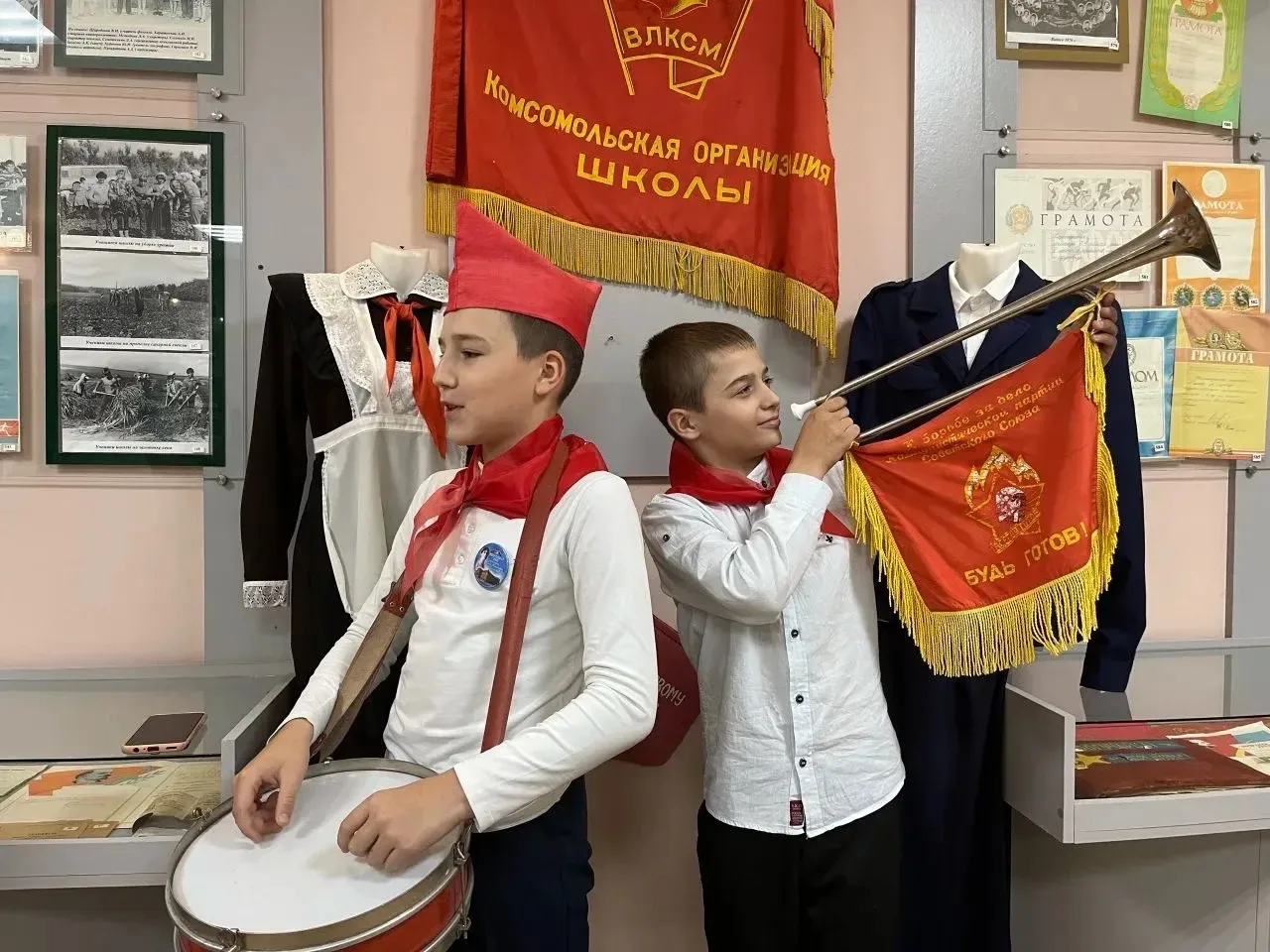 🎺🥁 ОТ ПИОНЕРСКОГО ГАЛСТУКА ДО ЗНАЧКА ПЕРВЫХ!