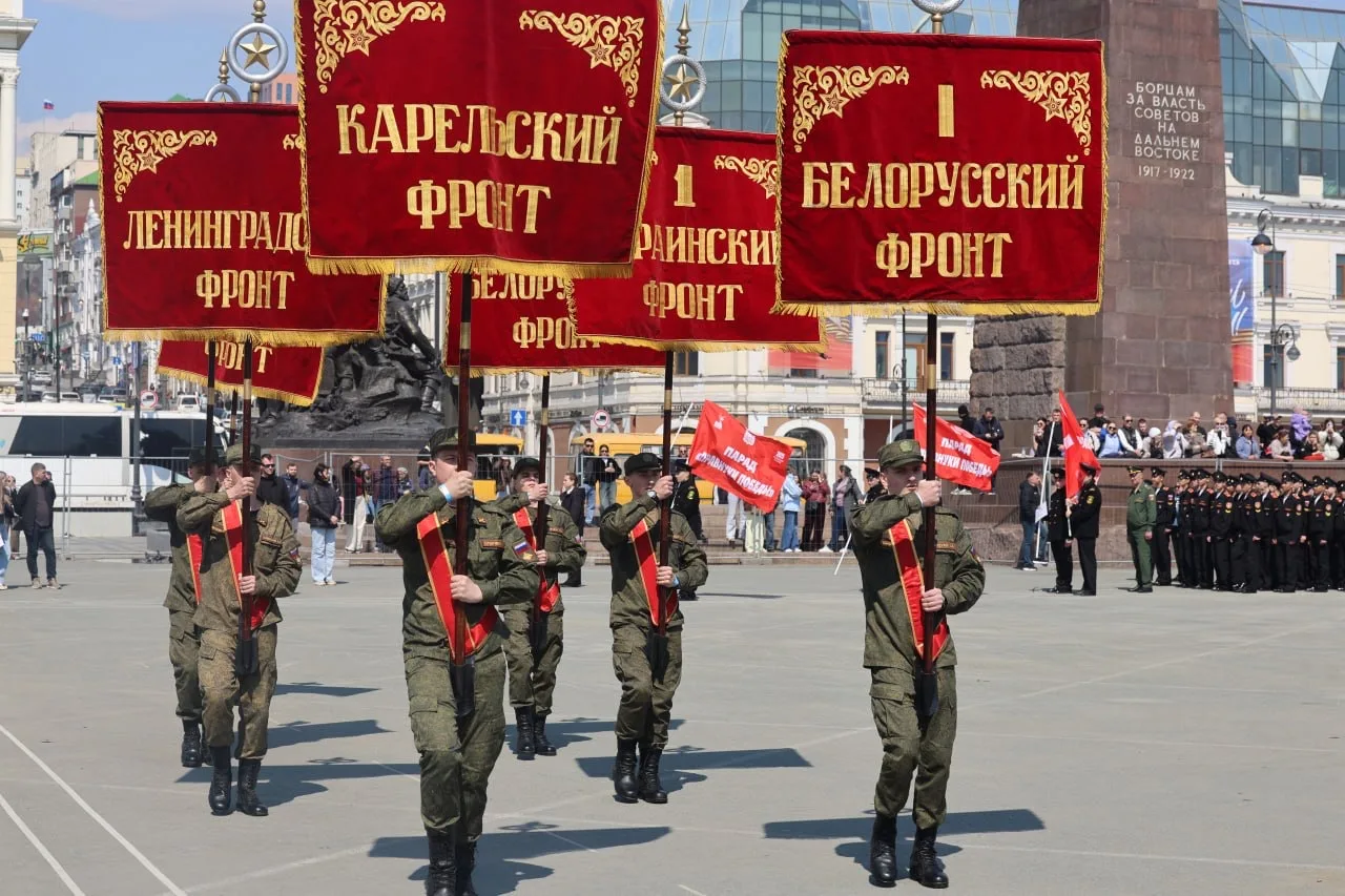 Во Владивостоке прошла первая репетиция международного парада «Правнуки Победы»  Сегодня на централь