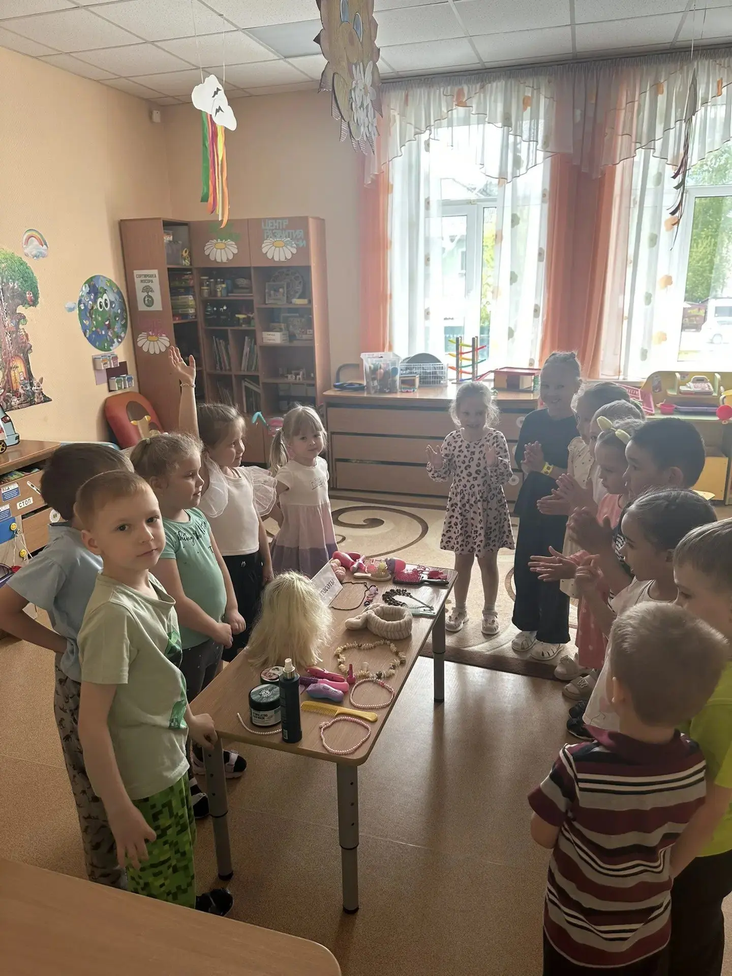 🏛️ «Мы идём в музей!»: неделя открытий в группе «Ромашка»