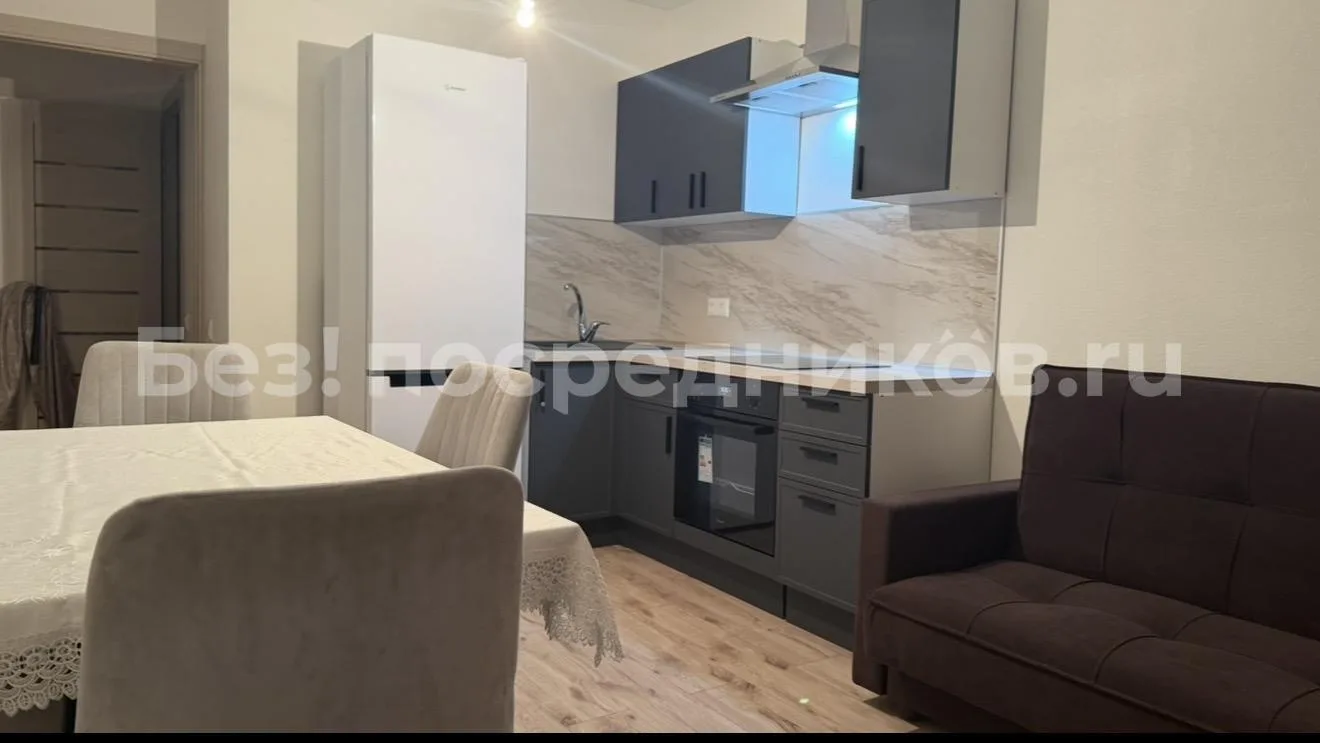 Сдам без посредников: 1-комнатная квартира, 41м²