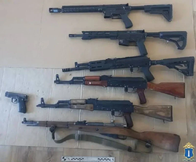 🔫 У 39-летнего жителя Ленинского района изъяли 1373 патрона и 7 стволов без регистрации 😳

Эксперт