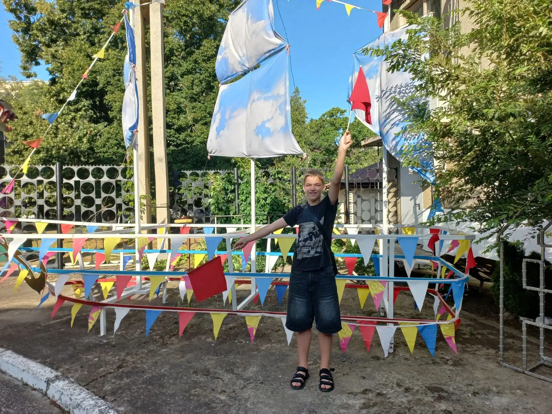 🎉 «Академия творческих каникул» снова подарила море ярких эмоций! 🎉

В РДК на нашей летней культур