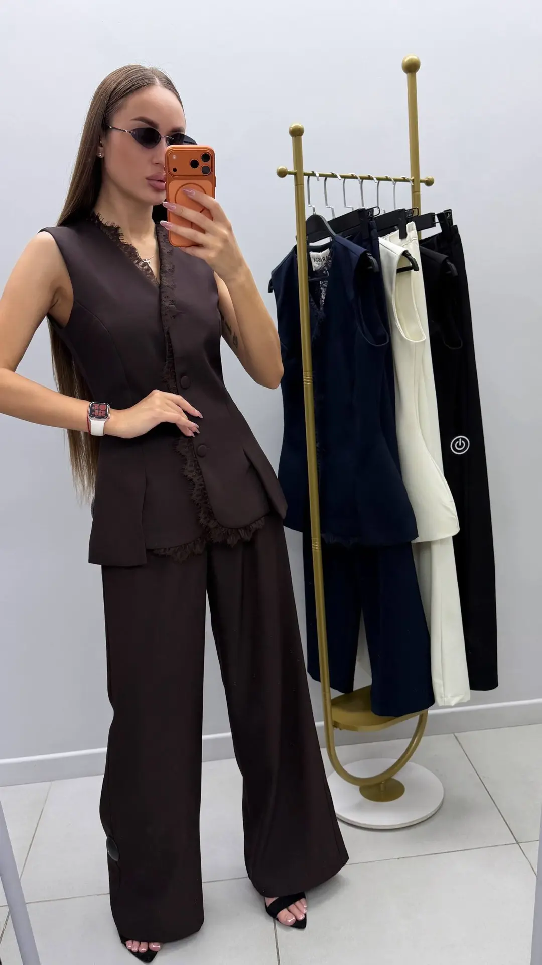 [костюм]
.-3499₽ | s.m

colors: 4

[очки]
.-299₽❗️