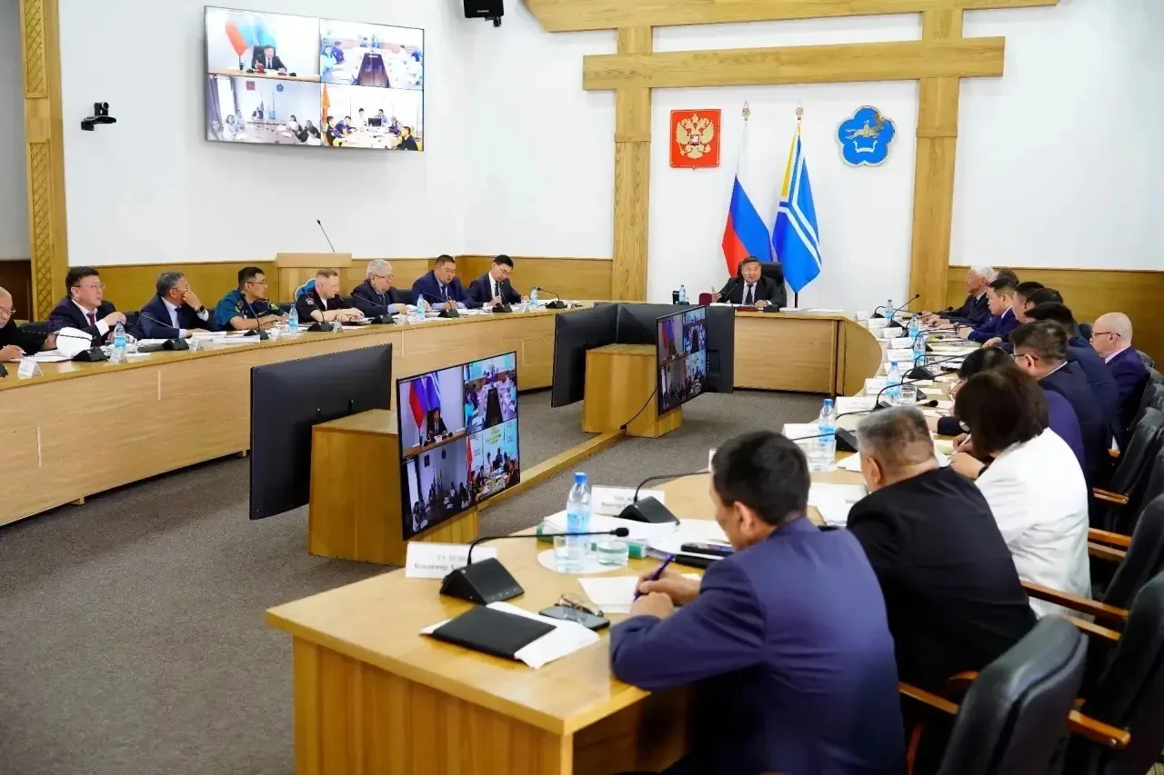 Сегодня на заседании аппарата Правительства Республики Тыва под председательством Главы республики В